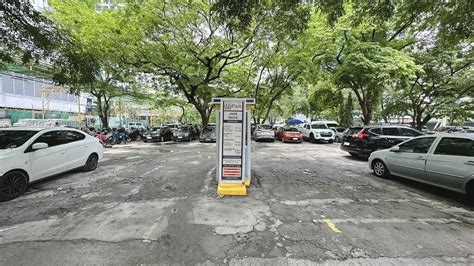 Find Jade Drive Parking in Ortigas .